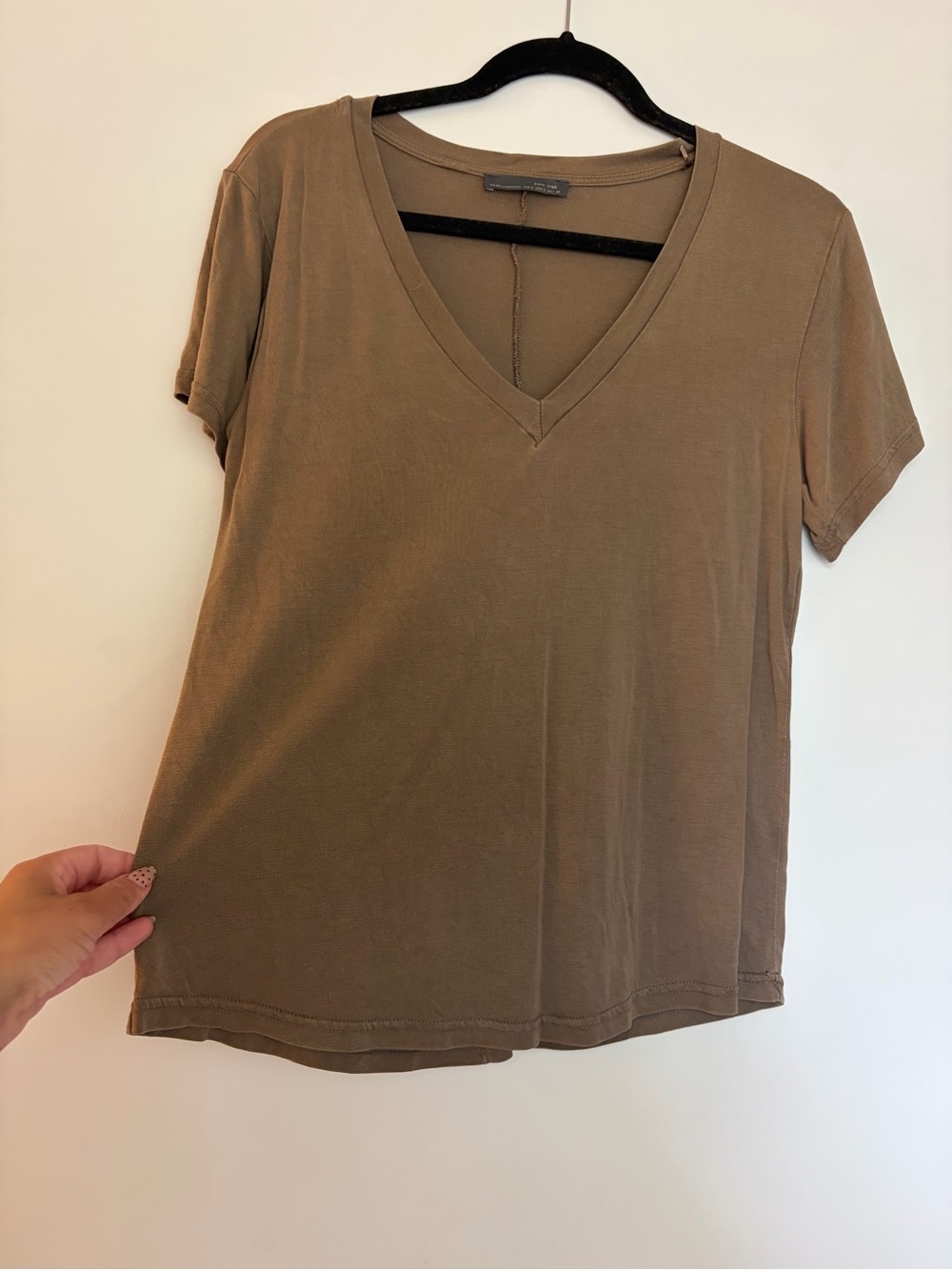 Zara Short Sleeve V-Neck Tee